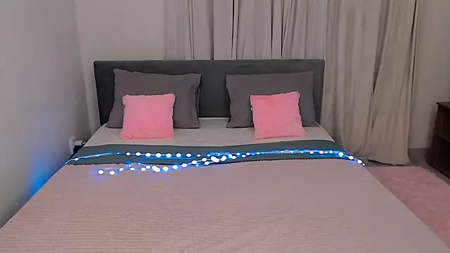 Snapshot of MelanieCarterr chatting on November 20, 2025, 2:45 am MelanieCarterr online show from November 20, 2025, 2:45 am