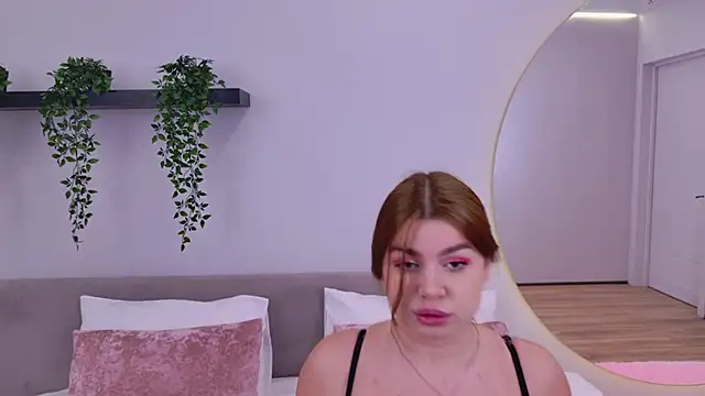 Snapshot of MelanieCarterr chatting on November 12, 2025, 4:22 pm MelanieCarterr online show from November 12, 2025, 4:22 pm