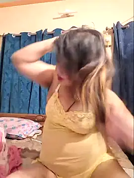 Hot Queen77 online show from December 6, 2024, 5:49 pm