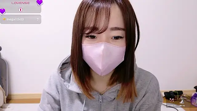 Snapshot of Rio_chan_ chatting on November 24, 2025, 1:00 pm Rio chan online show from November 24, 2025, 1:00 pm