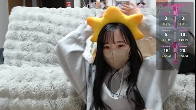 Snapshot of Rio_chan_ chatting on February 24, 2025, 2:04 pm Rio chan online show from February 24, 2025, 2:04 pm