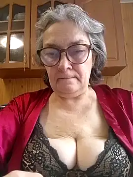 Snapshot of IrinaSweet54 chatting on June 17, 2026, 9:19 am IrinaSweet54 online show from June 17, 2026, 9:19 am