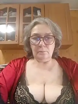 Snapshot of IrinaSweet54 chatting on July 21, 2026, 8:59 am IrinaSweet54 online show from July 21, 2026, 8:59 am