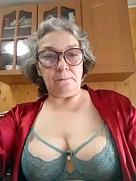 Snapshot of IrinaSweet54 chatting on July 26, 2026, 9:38 am IrinaSweet54 online show from July 26, 2026, 9:38 am