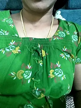 Snapshot of Ambika01 chatting on April 1, 2026, 1:52 pm Ambika01 online show from April 1, 2026, 1:52 pm