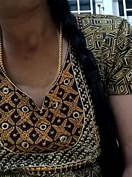 Snapshot of Ambika01 chatting on December 1, 2025, 1:45 pm Ambika01 online show from December 1, 2025, 1:45 pm