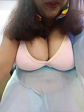 boobooboudi online show from February 16, 2026, 5:11 pm