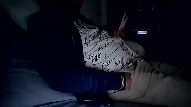 bobotatto online show from May 7, 2026, 1:43 am