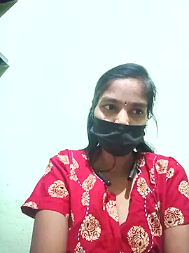 anusiya01 online show from February 26, 2025, 6:08 am