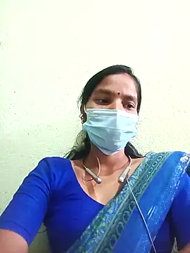 Snapshot of anusiya01 chatting on December 14, 2025, 6:30 am anusiya01 online show from December 14, 2025, 6:30 am