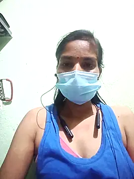 Snapshot of anusiya01 chatting on December 4, 2025, 4:28 pm anusiya01 online show from December 4, 2025, 4:28 pm