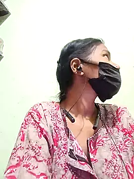 anusiya01 online show from March 1, 2025, 4:54 pm