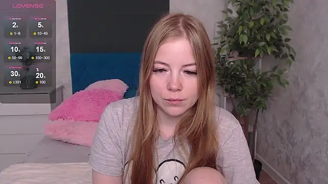 Snapshot of JennyyHot chatting on December 2, 2025, 4:14 am JennyyHot online show from December 2, 2025, 4:14 am