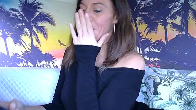 Sexyhottpunani online show from October 24, 2025, 6:40 pm