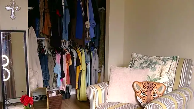 Sexyhottpunani online show from May 3, 2026, 1:36 pm