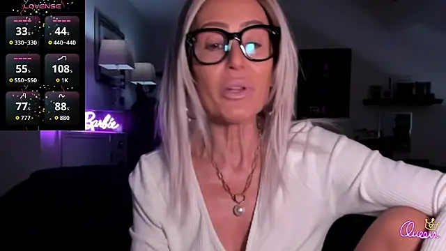 VelvetBarbie online show from February 25, 2026, 7:25 pm