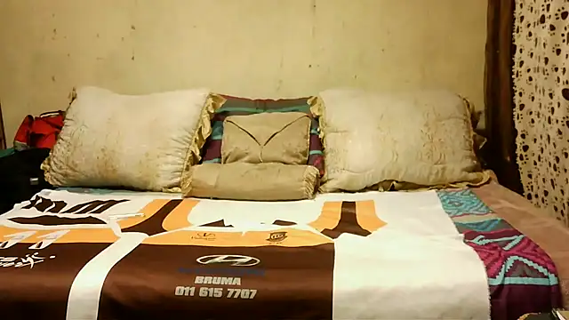 Snapshot of RGTM75 chatting on September 9, 2025, 4:05 pm RGTM75 online show from September 9, 2025, 4:05 pm