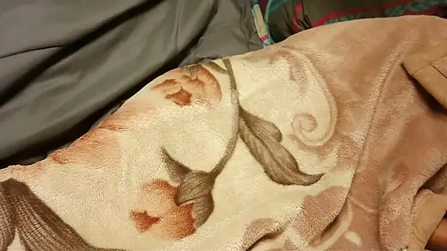 Snapshot of RGTM75 chatting on November 16, 2025, 7:35 am RGTM75 online show from November 16, 2025, 7:35 am