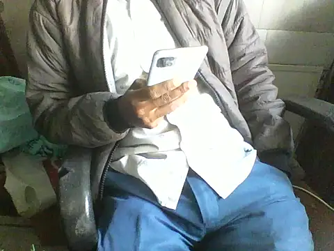 Snapshot of Desi_GfBf chatting on November 14, 2025, 7:34 am Desi GfBf online show from November 14, 2025, 7:34 am