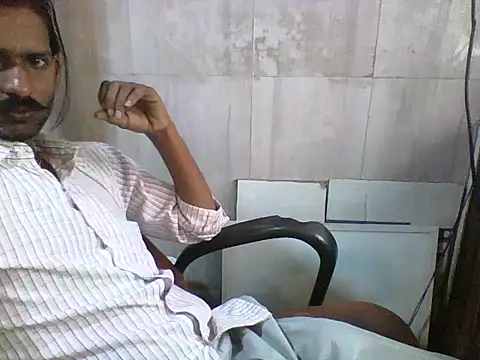 Snapshot of Desi_GfBf chatting on November 1, 2025, 10:09 am Desi GfBf online show from November 1, 2025, 10:09 am