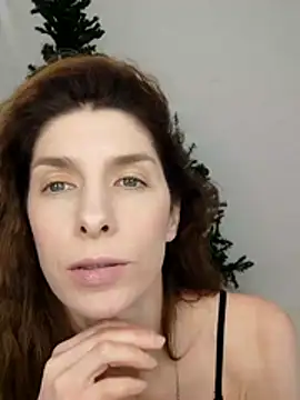 Snapshot of YourSuperModel chatting on December 3, 2025, 2:16 pm YourSuperModel online show from December 3, 2025, 2:16 pm