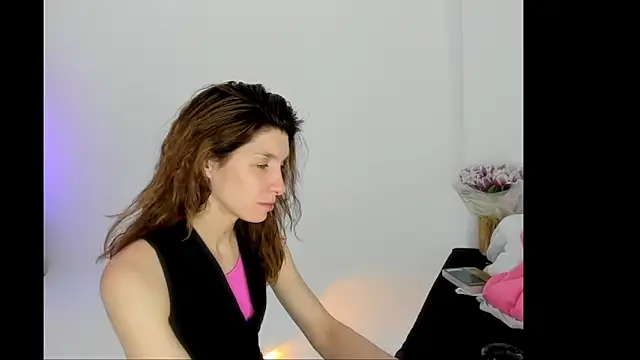 YourSuperModel online show from March 10, 2026, 2:32 pm