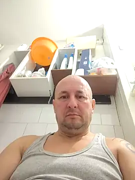 intx800 online show from October 12, 2025, 4:58 am