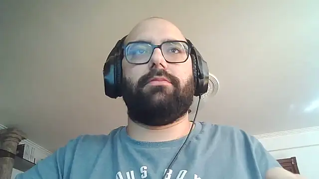 Snapshot of manokiitoo chatting on March 27, 2026, 10:05 am manokiitoo online show from March 27, 2026, 10:05 am