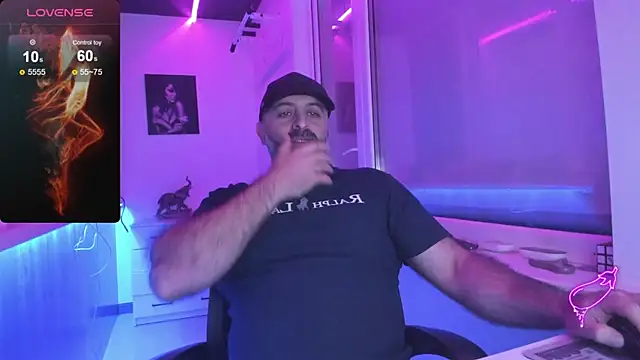 MAGABEAR077 online show from December 2, 2025, 8:21 pm