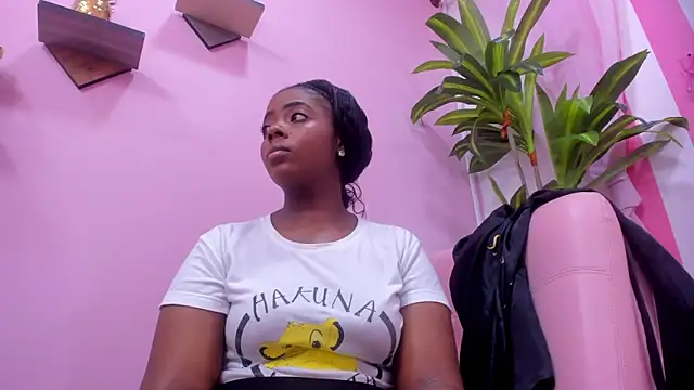 carlota swan online show from March 10, 2025, 7:29 pm