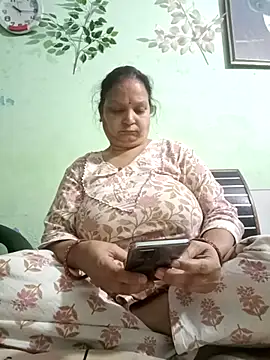 Kavya kapoor online show from March 10, 2025, 4:35 pm