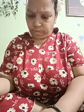 Snapshot of Kavya_kapoor chatting on June 30, 2026, 7:52 am Kavya kapoor online show from June 30, 2026, 7:52 am