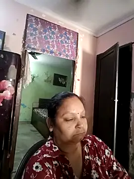 Kavya kapoor online show from May 2, 2026, 4:18 am