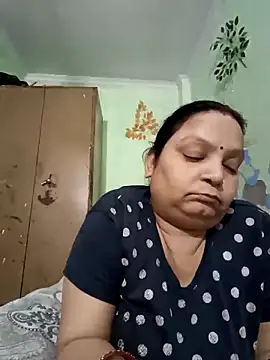 Snapshot of Kavya_kapoor chatting on October 7, 2025, 7:42 am Kavya kapoor online show from October 7, 2025, 7:42 am