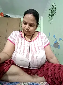 Snapshot of Kavya_kapoor chatting on October 15, 2025, 5:32 pm Kavya kapoor online show from October 15, 2025, 5:32 pm