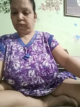Snapshot of Kavya_kapoor chatting on June 7, 2026, 5:29 pm Kavya kapoor online show from June 7, 2026, 5:29 pm