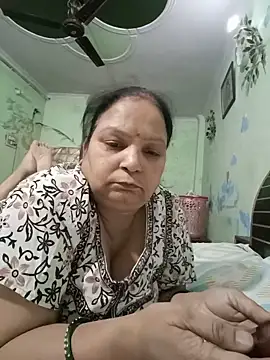 Snapshot of Kavya_kapoor chatting on June 9, 2026, 5:58 pm Kavya kapoor online show from June 9, 2026, 5:58 pm