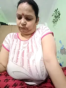 Snapshot of Kavya_kapoor chatting on October 11, 2025, 7:42 am Kavya kapoor online show from October 11, 2025, 7:42 am