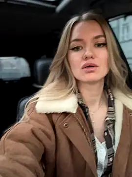 Snapshot of Devill_Angel_ chatting on December 5, 2025, 9:19 am Devill Angel online show from December 5, 2025, 9:19 am