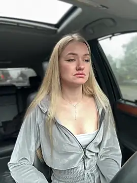 Snapshot of Devill_Angel_ chatting on November 12, 2025, 9:46 am Devill Angel online show from November 12, 2025, 9:46 am