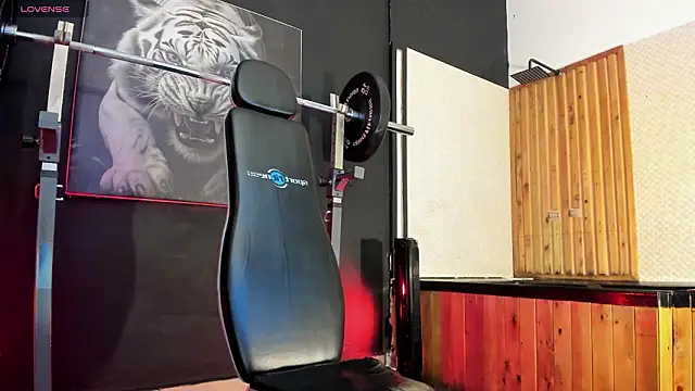 Snapshot of Luke__09 chatting on February 14, 2026, 11:21 am Luke 09 online show from February 14, 2026, 11:21 am