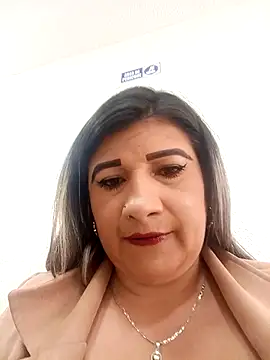 Snapshot of Hannahcandyy chatting on April 27, 2026, 4:49 pm Hannahcandyy online show from April 27, 2026, 4:49 pm