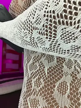 Snapshot of Lola_King chatting on May 16, 2026, 2:10 am Lola King online show from May 16, 2026, 2:10 am