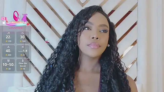 Snapshot of Lola_King chatting on May 21, 2026, 3:59 am Lola King online show from May 21, 2026, 3:59 am