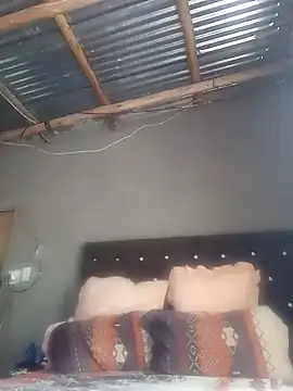 Snapshot of Thegoddess31 chatting on December 15, 2025, 12:22 pm Thegoddess31 online show from December 15, 2025, 12:22 pm