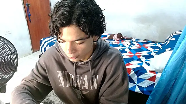 Snapshot of Lovebeng_ chatting on December 2, 2025, 10:55 pm Lovebeng online show from December 2, 2025, 10:55 pm