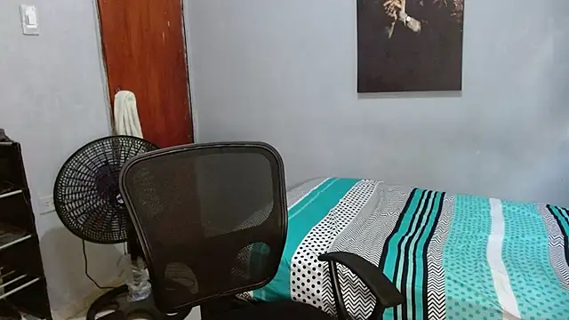 Snapshot of Lovebeng_ chatting on May 5, 2026, 8:56 pm Lovebeng online show from May 5, 2026, 8:56 pm