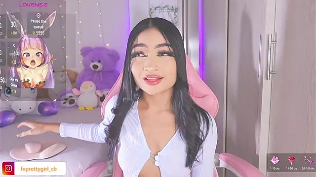 Snapshot of urfavprettygirl chatting on November 25, 2025, 6:03 am urfavprettygirl online show from November 25, 2025, 6:03 am