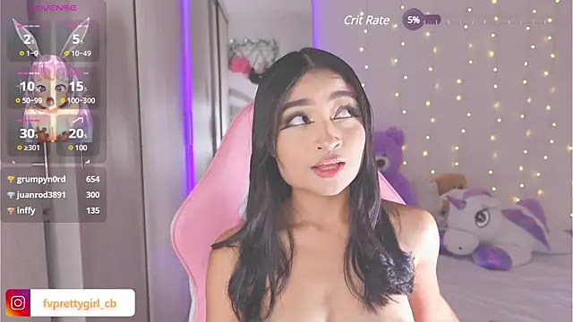 Snapshot of urfavprettygirl chatting on January 24, 2025, 10:00 am urfavprettygirl online show from January 24, 2025, 10:00 am