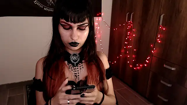 Little-Lucifer online show from March 11, 2026, 10:59 pm